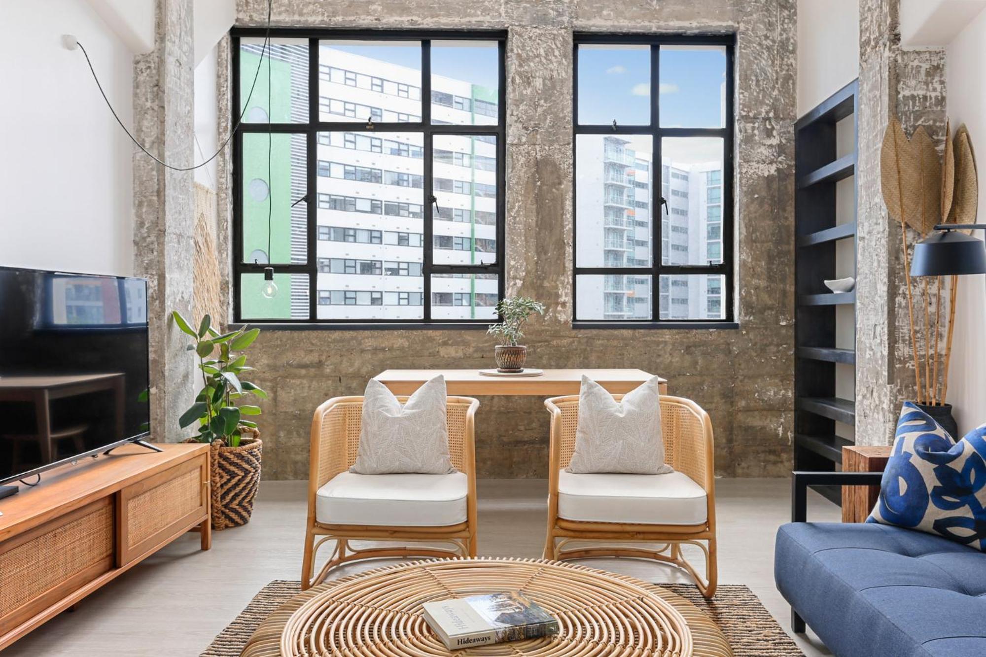 Emily Place By Urban Rest *